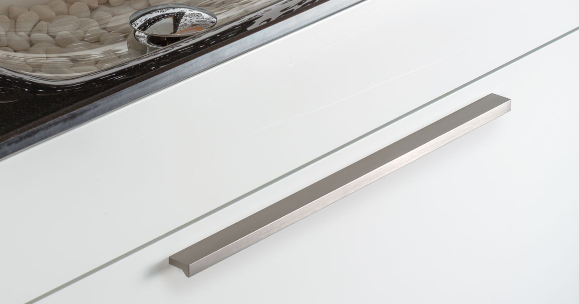 TIRADOR VIEFE ANGLE 0077192L24 INOX LOOK 3